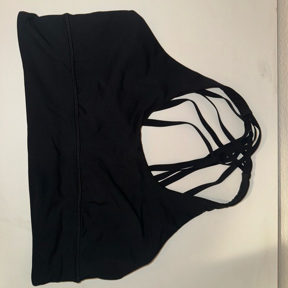 Lululemon Free to be Moved Bra - Picture 4 of 6